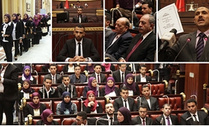 طلاب السياسة يحاكون البرلمان