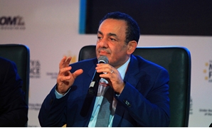 عمرو الشوبكى عضو مجلس النواب عن دائرة الدقى
