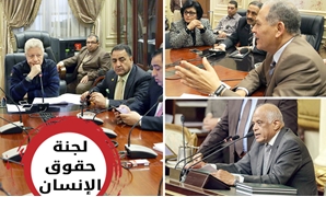 مرتضى منصور يراجع "قانون التظاهر"