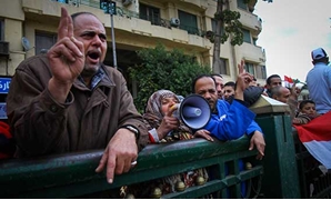 احتفال المواطنين بذكرى ثورة يناير بميدان التحرير اليوم