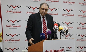 الدكتور خالد سمير رئيس لجنة الصحة بحزب المصريين الأحرار