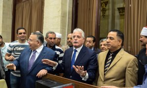 محافظ جنوب سيناء خلال حل ازمة نواب المحافظة