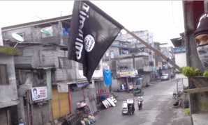 أعلام داعش في المدينة