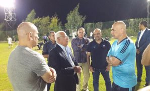 محافظ بورسعيد مع لاعبى النادى المصرى