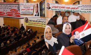 عمال مصر درع الرئيس السيسي بانتخابات الرئاسة