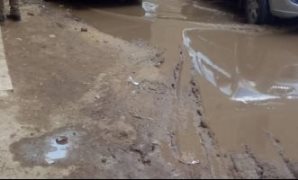 مياه الصرف بشارع مسجد الوفاء بفيصل