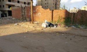 القمامة فى شارع مصطفى النحاس بمدينة نصر