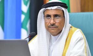 رئيس البرلمان العربي يشيد بإسهامات المرأة في المجال الدبلوماسي
