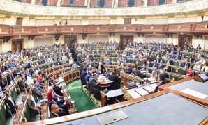 مجلس النواب يوافق على تحصيل 1000 جنيه رسوم استخدام البوابة المصرية للحج