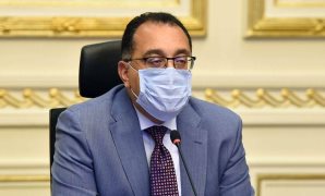 وزير الصحة: المنحنى الوبائى لحالات فيروس كورونا يعكس انخفاضاً فى الإصابات
