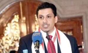 أحمد عوض بن مبارك وزير الخارجية اليمنى 