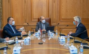 وزير الإنتاج الحربى يبحث تعزيز التعاون المشترك مع " رئيس شركة IPIC "