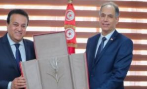 وزير التعليم العالم يلتقي نظيرة التونسي 
