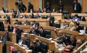 البرلمان الأردني يٌقر قانون "المحكمة الدستورية" ويسمح للنواب بالطعن على دستورية القوانين