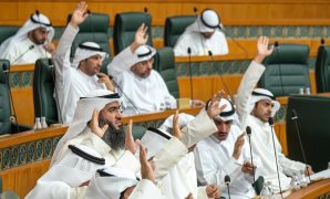 ميزانية فلكية تثير الجدل.. أيرلندا تنفق 3 أضعاف قبرص والدنمارك لرئاسة الاتحاد الأوروبي