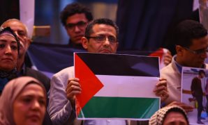 نقيب الصحفيين: صمود شعب فلسطين غير المعادلة ورسالتنا للعالم وقف الحرب ضد الشعب الأعزل 