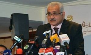 هنية يبلغ رئيس المخابرات المصرية موافقة الحركة على مقترح وقف إطلاق النار