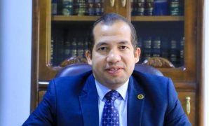 رئيس الوزراء يتفقد مصنع سامسونج الكترونيكس مصر ببنى سويف 