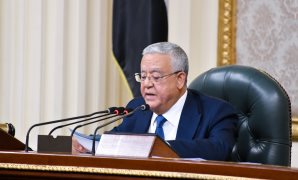 مجلس النواب يناقش تقرير اللجنة  البرلمانية المشتركة بشأن التعاقد مع الهيئة المصرية العامة للبترول