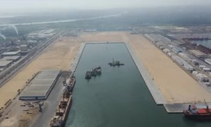 الرئيس السيسى يتلقى اتصالًا هاتفيًا من عباس أبو مازن بشأن التطورات الإقليمية