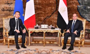 الرئيس السيسى يتلقى اتصالًا هاتفيًا من "ماكرون" لتأكيد محورية العلاقات المصرية الفرنسية