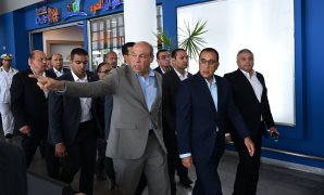 رئيس الوزراء: تشغيل المبنى الجديد للركاب بمطار برج العرب خطوة جيدة لمنظومة المطارات المصرية