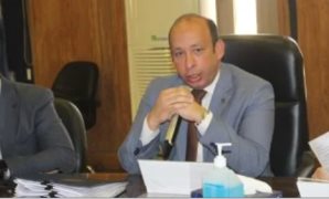 طلب مناقشة عامة لاستيضاح رؤية الحكومة فى تكليف خريجى كليات الصيدلة والأسنان