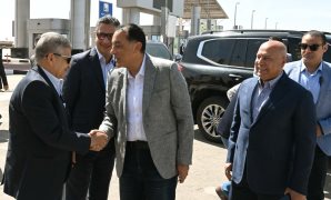 بسبب ركنة.. حكم قضائى بإلزام شخص بتعويض "سيدة" يُقدر بـ25 ألف جنيه نتيجة إتلاف سيارتها عمدًا.. والسبب ركن سيارتها أسفل منزل المدعى عليه.. والمحكمة استندت على فلاشة مصورة للواقعة بجانب أوراق الدعوى