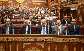 دراسة للمركز المصرى تشيد بالجهود المصرية لتمكين القطاع الخاص وجذب الاستثمارات.. إجراءات إصلاحية شملت إصدار وثيقة ملكية الدولة وبرنامج الطروحات الحكومية والضريبة الموحدة أبرزها.. ومبادرة لدعم الصناعة المحلية