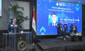 نتنياهو: جميع الخيارات مطروحة بشأن إيران.. واغتيال خامنئى لا يناقش إعلاميا