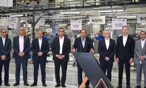 نواب البرلمان يناقشون تحسين مشاكل القطاع الصحى بمستشفيات القاهرة والجيزة والغربية.. لجنة الشئون الصحية تستمع لطلبات إحاطة لتحسين الخدمات الطبية.. مطالب بتحسين ظروف المستشفيات وتأمين صحى أفضل للمواطنين