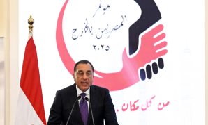 خناقة بين ورثة حول شقة.. محكمة أول درجة تقضى بالطرد وتعتبر كلمة "مشاهرة" غير محددة المدة.. وورثة المستأجر يستأنفون على الحكم لإلغاءه.. و"الاستئناف" تلغى الحكم.. وكلمة السر " رفع الدعوى على غير دي كامل الصفة"
