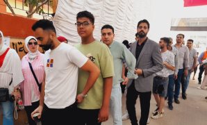 رئيس مجلس النواب  يدلى بصوته فى انتخابات مجلس الشيوخ  بلجنته فى  النزهة