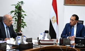 "البلوجرز" وفوضى صناعة المحتوى.. من هدم قيم المجتمع لغسل الأموال.. 4 جرائم رئيسية يرتكبها "صناع المحتوى الهدام".. تتضمن نشر الفاحشة والتهرب الضريبى والاتجار بالبشر والتعدى على حقوق الملكية.. والعقوبات تصل للحبس