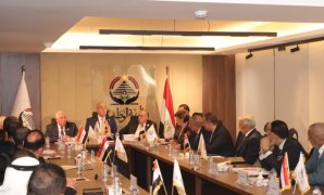 يهم الملايين.. هل الأجرة المستحقة عن عقود إيجار الأماكن غير السكنية لها حد أدنى مثل الأماكن السكنية؟.. فرق المشرع بين أجرة الأماكن السكنية وغير السكنية.. ولم يضع حدًا أدنى للعقود الثانية.. وخبير يشرح الزيادات