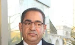 النائب السيد شمس الدين يحذر: نزيف الأطباء يهدد الأمن الصحى الوطنى.. ويطالب بخطة عاجلة من الحكومة