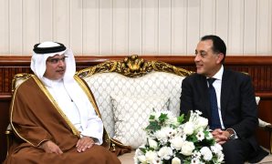 إركن عربيتك بالقانون.. كيف يتصدى قانون تنظيم انتظار المركبات للعشوائية ويحقق الانضباط في الشارع؟  وضع ضوابط صارمة لتنظيم مزاولة النشاط وتقنين وضع منادي السيارات "السايس"