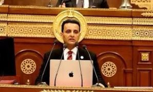 غزة تلتقط أنفاسها ورام الله ترحب .. ترحيب فلسطينى باتفاق إنهاء الحرب برعاية مصرية.. الفصائل تشكر القاهرة.. و"أبو مازن": نتطلع لحل سياسي شامل.. ترتيبات لـ"حوار وطنى".. والعشائر: مصر جنبتنا التهجير