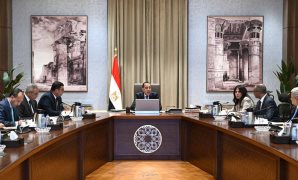 مادة "حرمة دخول المسكن" فى "وش المدفع".. الاعتراضات تؤكد التزام الدولة المصرية باحترام أحكام الدستور وحماية الحقوق والحريات العامة.. وميوعة كلمة "خطر" سبب الأزمة.. والدستور منع الدخول إلا بإذن قضائى