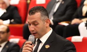 وجه رمسيس يرى الشمس فى ظاهرة تعامد معبد أبو سمبل.. معجزة فلكية خالدة تتجدد مرتين كل عام لمدة 20 دقيقة على قدس الأقداس.. 3000 سائح من جميع دول العالم يحرصون على مشاهدة الحدث.. صور
