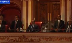"القلم" .. تمنه غالي.. صفع مُسن السويس على وجهه في القانون .. "جنحة ضرب بسيطة".. عقوبتها تصل للحبس سنة أو الغرامة وتعويض يصل لمليون جنيه.. ومطالب بأن يكون التكييف القانوني "بلطجة".. وعقوبات أخرى تطارد المتهم