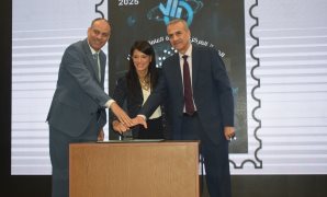 الفريق أول عبد المجيد صقر يشهد مناقشة البحث الرئيسى لمركز الدراسات الاستراتيجية للقوات المسلحة