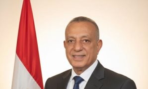 رئيس الوزراء يلتقي محافظ طوكيو والوفد المرافق لها