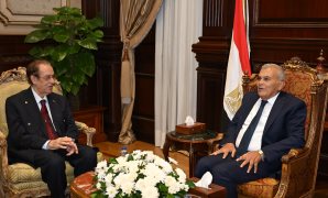 رئيس مجلس الشيوخ يستقبل الفريق أسامة ربيع.. ويشيد بجهود هيئة قناة السويس