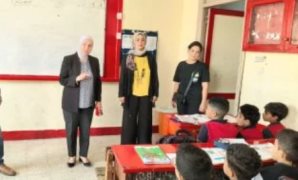 النائب عصام هلال يدلى بصوته فى انتخابات النواب بالحوامدية