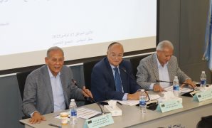 رئيس الوزراء يلتقي أعضاء اللجنة الاستشارية للاقتصاد الرقمي وريادة الأعمال 