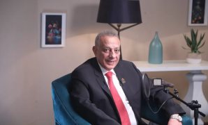 متى تحصل الفئات الخاضعة لقانون التأمينات والمعاشات على إعانة الفقد وكم قيمتها؟ 