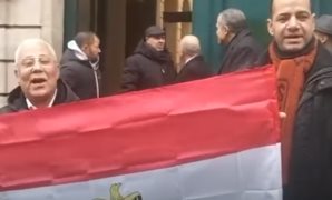 توافد أبناء الجالية المصرية فى فرنسا للتصويت بانتخابات المرحلة الثانية لمجلس النواب