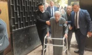 حنفي جبالي يدلي بصوته في انتخابات مجلس النواب