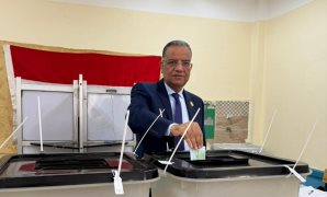 الرئيس السيسى يستقبل الرئيس التنفيذى لشركة إيني الإيطالية